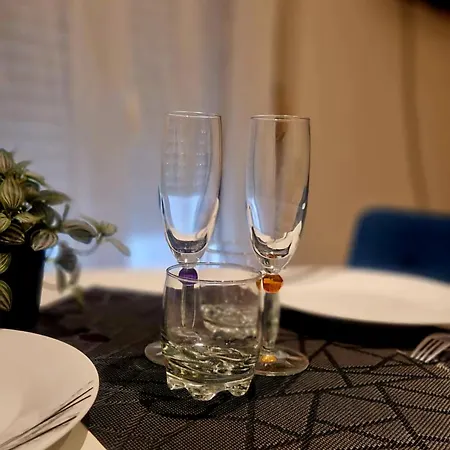 Les Carmelites Lejlighed